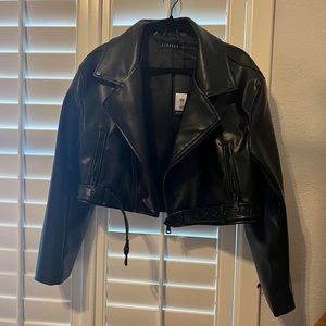 Lioness Staten Island Jacket in Black 
Ordered - Princess Polly in US Size 2